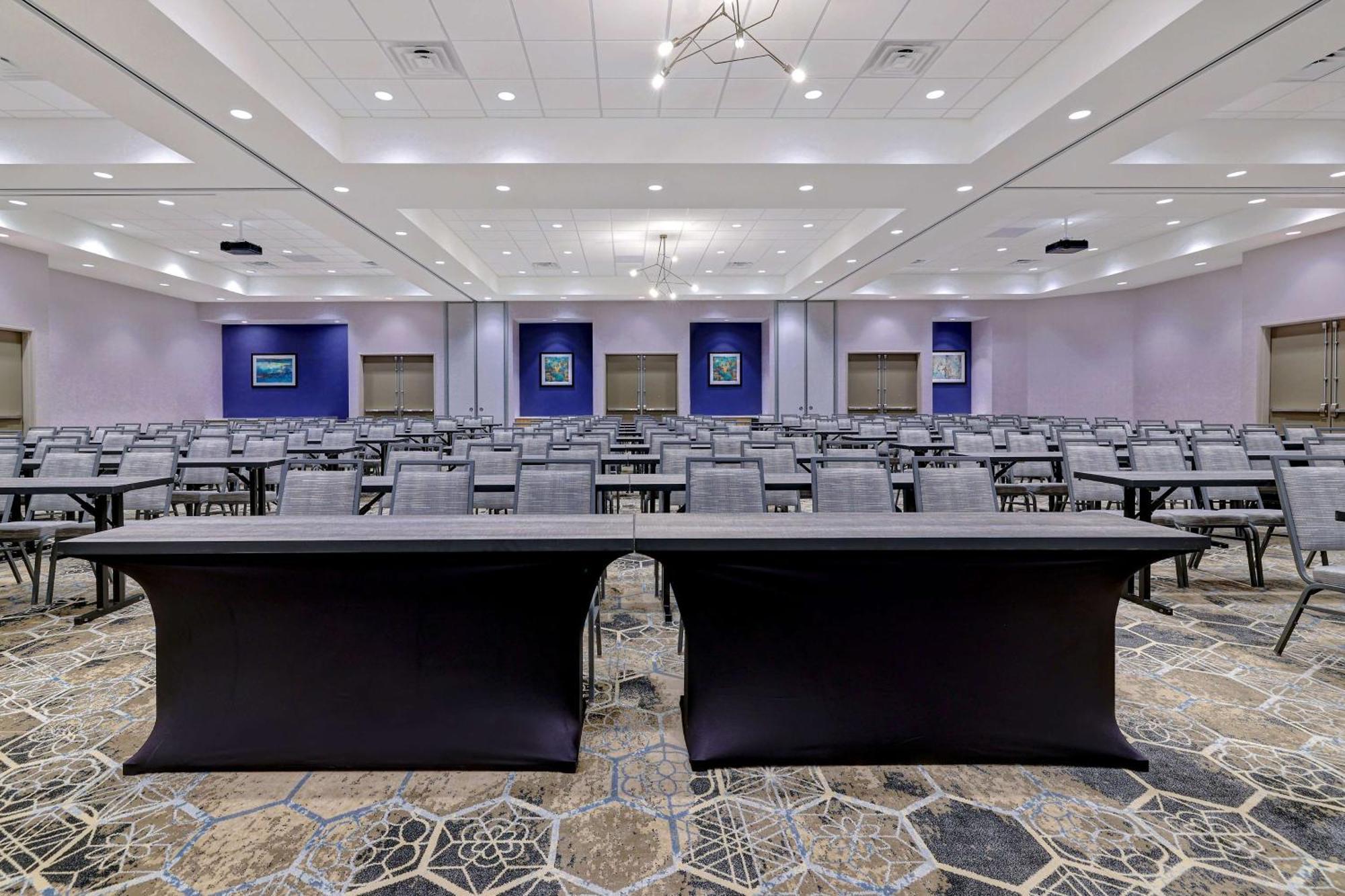 Hilton Garden